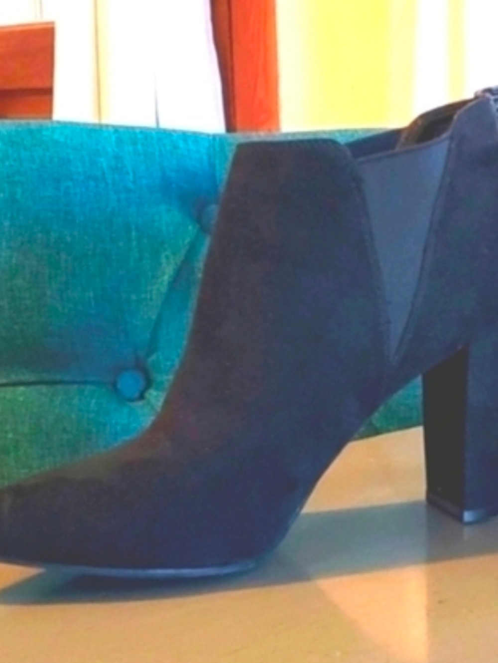 Marc Fisher| Black Leather Suede Pointy Toe Heels Bootie Modern Neutral Sz. 8.5